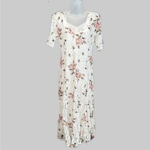 Vintage Nostalgia White Lace Dress Size Small
